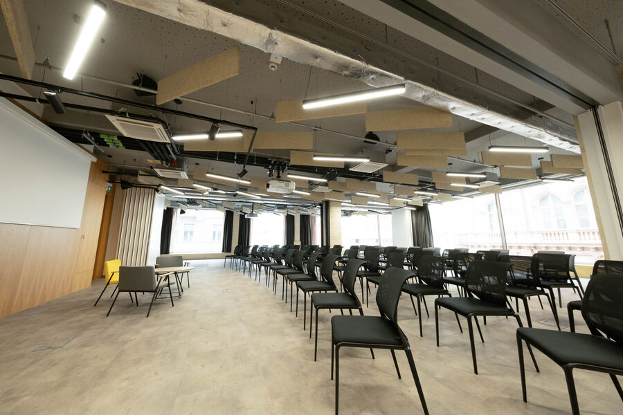ZenWork Praha 1 — sál konference